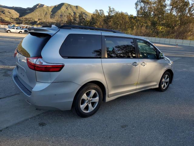 5TDKZ3DCXKS970488 Toyota SIENNA LE
