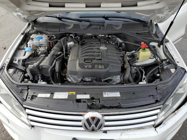 2017 VOLKSWAGEN TOUAREG WO WVGRF7BP5HD005087