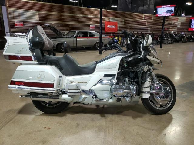 Salvage motorcycles for sale at Dallas, TX auction: 2000 Honda GL1500 SE12