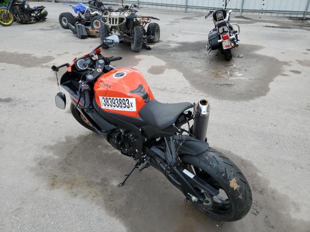 2022 SUZUKI GSX-R600 - JS1GN7FA9N7100888