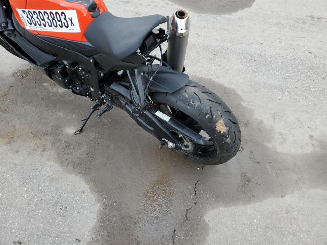 2022 SUZUKI GSX-R600 - JS1GN7FA9N7100888