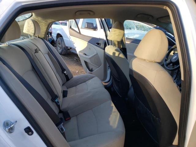KNAGM4A78F5549766 KIA Optima Lx