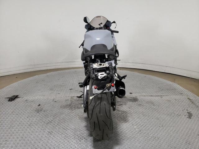 2022 SUZUKI GSX-R600 - JS1GN7FA1N7101131