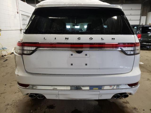 5LM5J9XC8MGL14640 Lincoln Aviator Black Label