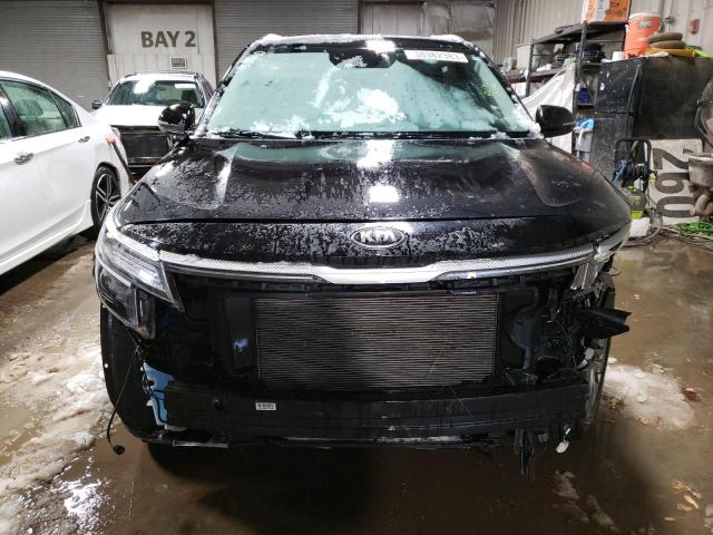 2021 KIA SELTOS S - KNDEUCAAXM7081055
