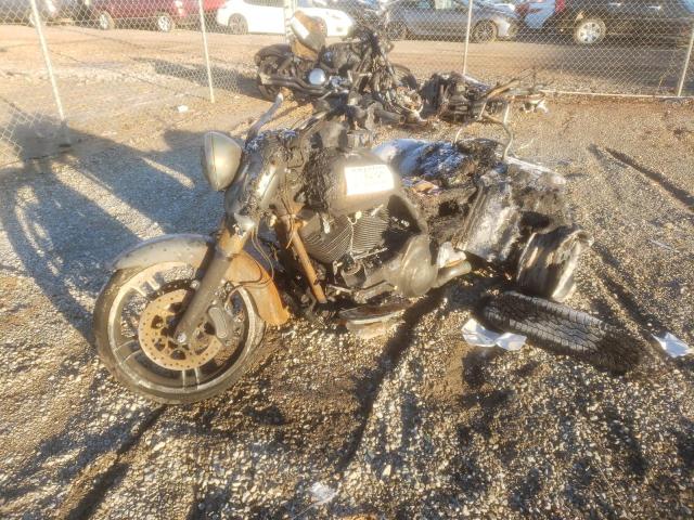 2016 HARLEY-DAVIDSON FLRT FREE 1HD1MCM18GB853191