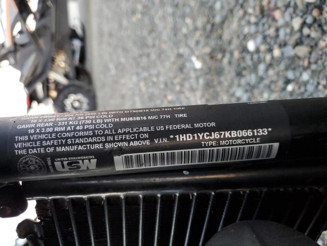 2019 HARLEY-DAVIDSON FLDE 1HD1YCJ67KB066133