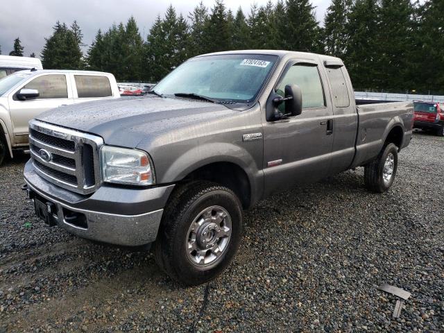 Salvage cars for sale from Copart Graham, WA: 2005 Ford F350 SRW Super Duty