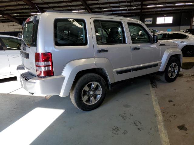1J8GN28K08W146966 Jeep Liberty