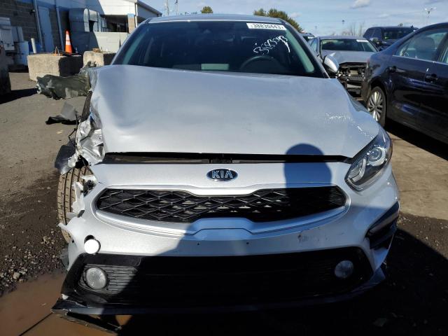 3KPF24AD5ME328587 KIA FORTE FE