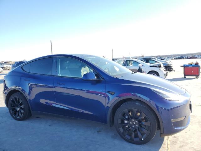 7SAYGDEE6NF480437 Tesla Model Y  4