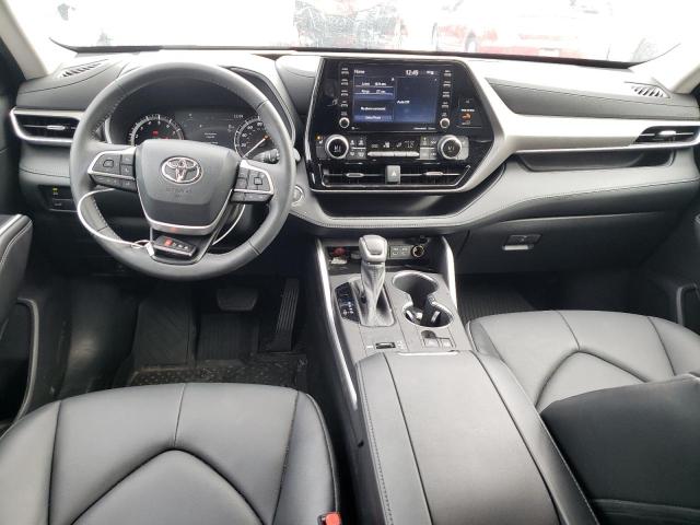 2022 TOYOTA HIGHLANDER - 5TDGZRAH8NS545784
