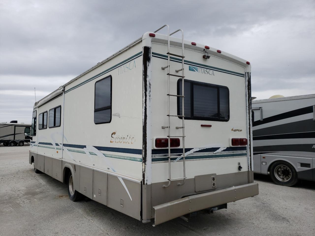 2000 Workhorse Custom Chassis Motorhome Chassis P3500 for sale at
