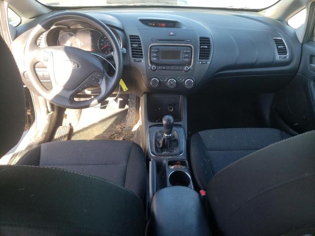 3KPFK4A72HE158026 KIA FORTE LX