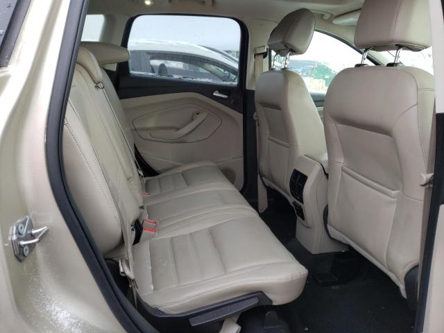 1FMCU0JD6HUC85922 Ford Escape Titanium