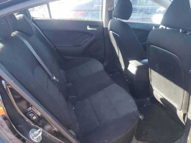 3KPFK4A72HE158026 KIA FORTE LX