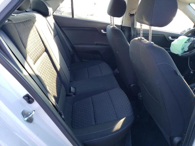 3KPA24AB1JE079645 KIA RIO LX