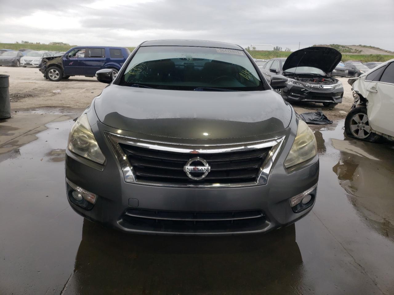 1N4AL3AP9FC240119 2015 Nissan Altima 2.5