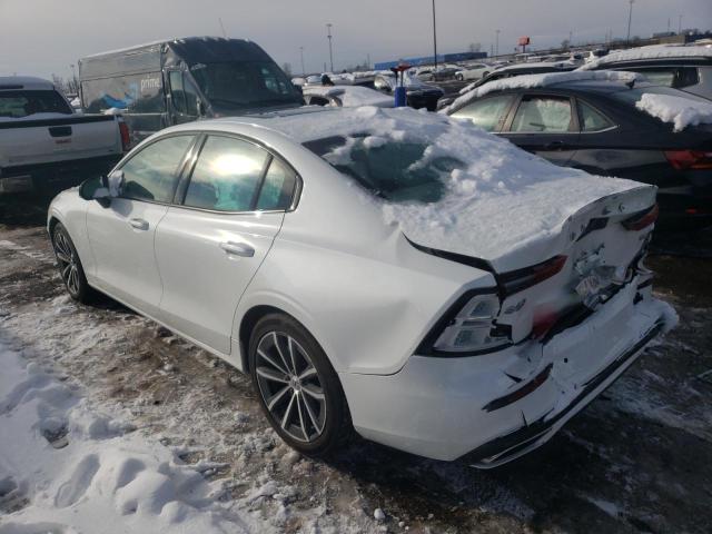 2022 VOLVO S60 B5 MOM - 7JRL12TZXNG189370