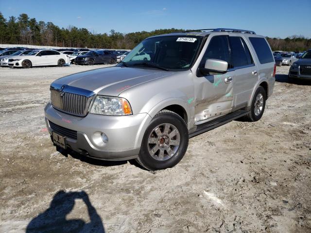 2003 Lincoln Navigator 