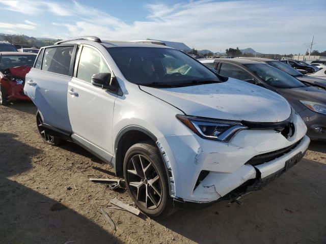 2018 TOYOTA RAV4 SE - JTMNFREV0JJ188785