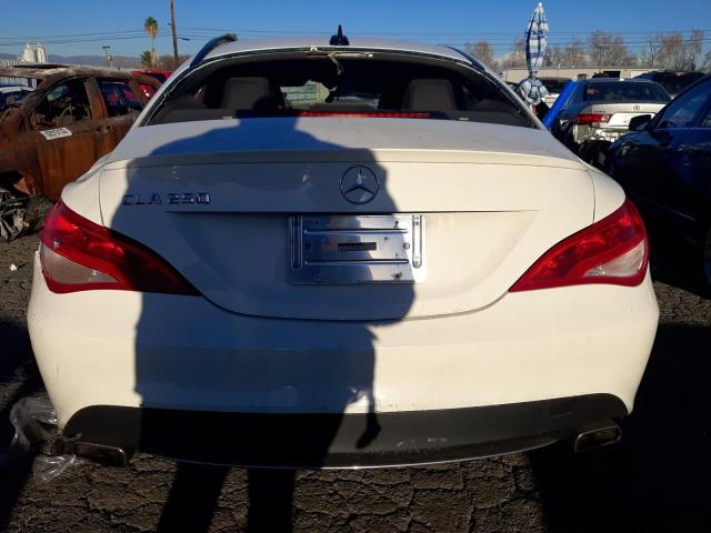 2015 MERCEDES-BENZ CLA 250 - WDDSJ4EB8FN190719
