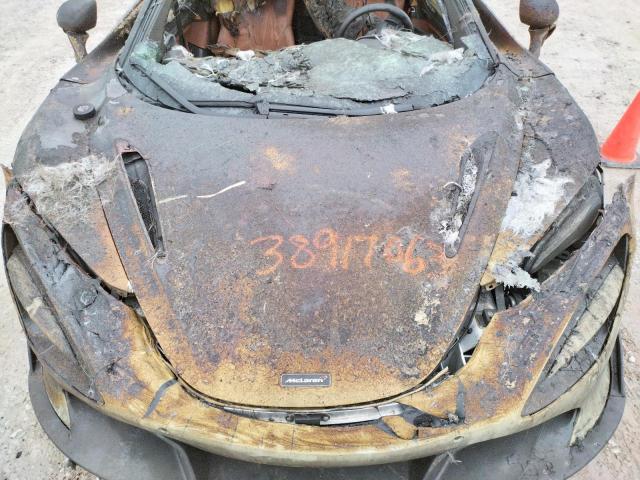 2018 MCLAREN AUTOMOTIVE 720S SBM14DCA2JW000110
