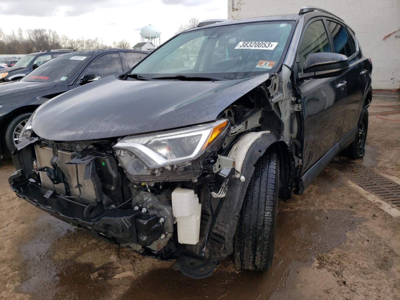 JTMBFREVXHJ710786 2017 Toyota Rav4 Le