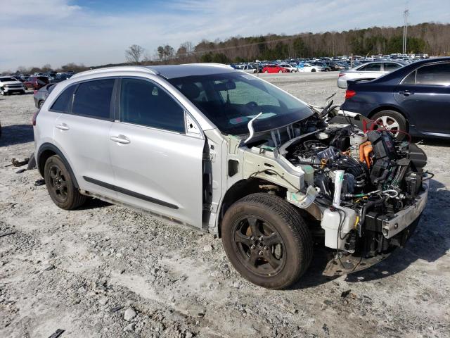 KNDCB3LC6L5397655 KIA NIRO LX