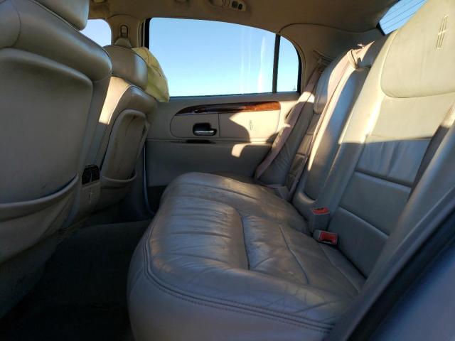 1LNHM81W12Y653266 Lincoln TOWNCAR