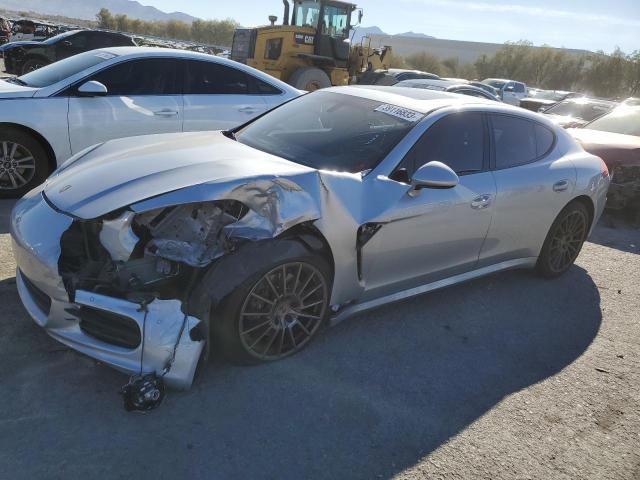 2014 Porsche Panamera 