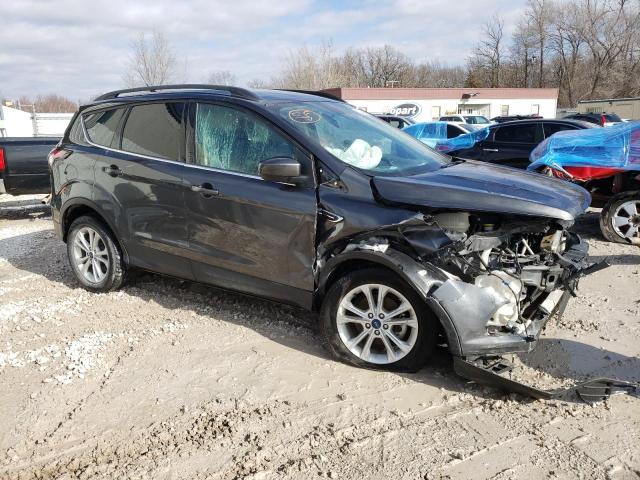 1FMCU0HD2JUC70345 Ford ESCAPE SEL