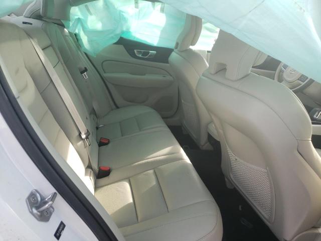 2022 VOLVO S60 B5 MOM - 7JRL12TZXNG189370