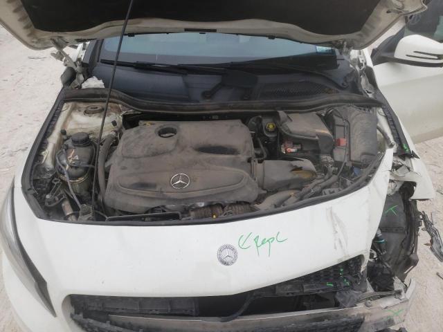 2015 MERCEDES-BENZ CLA 250 WDDSJ4EB1FN218196
