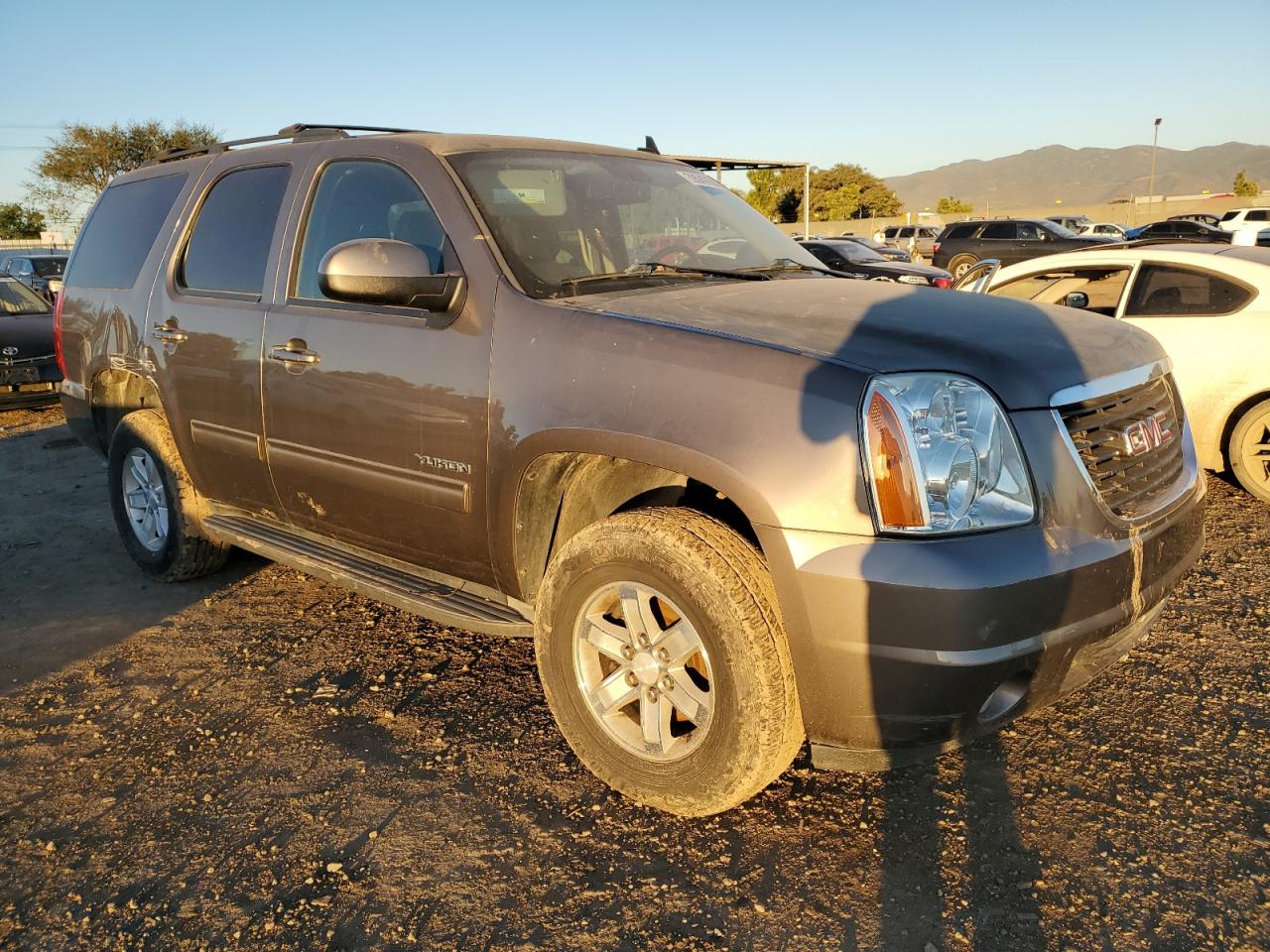 1GKS1AE05DR313734 2013 GMC Yukon Sle