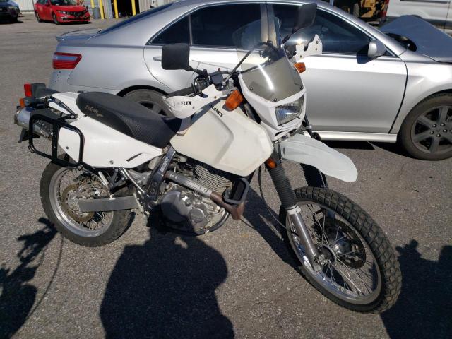 2015 SUZUKI DR650 SE - JS1SP46A0F2101140