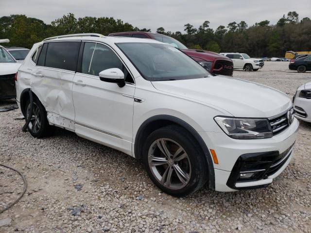 2018 VOLKSWAGEN TIGUAN SE 3VV3B7AX9JM153181