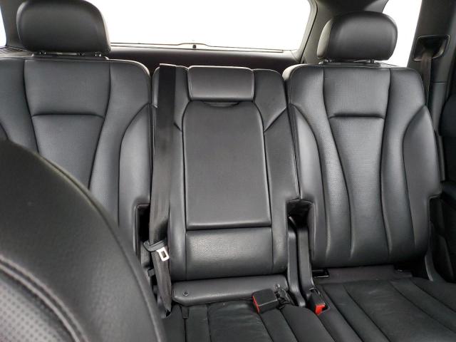2018 AUDI Q7 PREMIUM WA1LAAF72JD003779