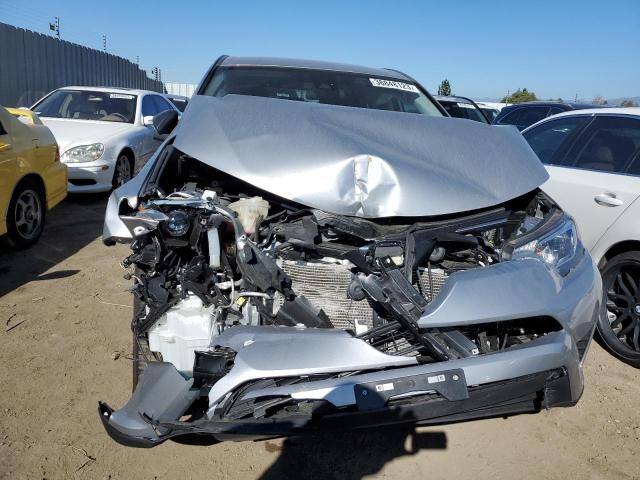 2018 TOYOTA RAV4 LE - JTMZFREV8JJ185764