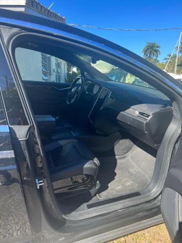 5YJXCAE4XGF002552 Tesla MODEL X