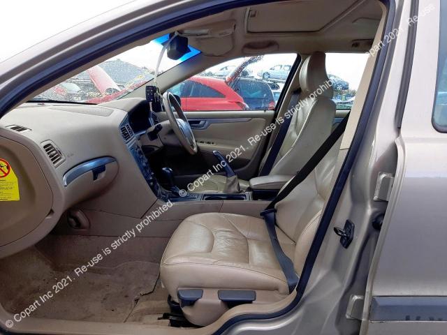YV1SW799942442397 Volvo V70 D5 Se
