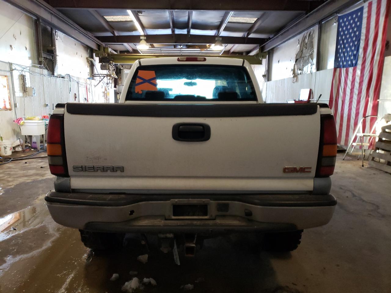 2004 GMC NEW SIERRA K1500 - 2GTEK13T241349490