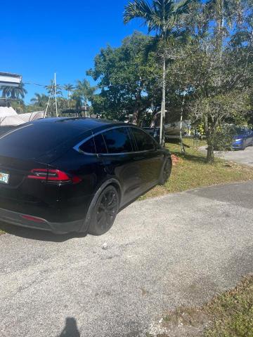 5YJXCAE4XGF002552 Tesla MODEL X