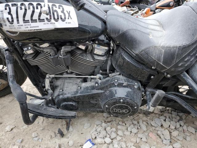 2018 HARLEY-DAVIDSON FLHCS HERI 1HD1YBK13JC084327