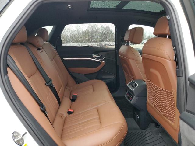 2019 AUDI E-TRON PRE - WA1VAAGE7KB024839