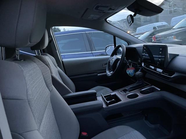 2022 TOYOTA SIENNA LE - 5TDKRKEC5NS111340