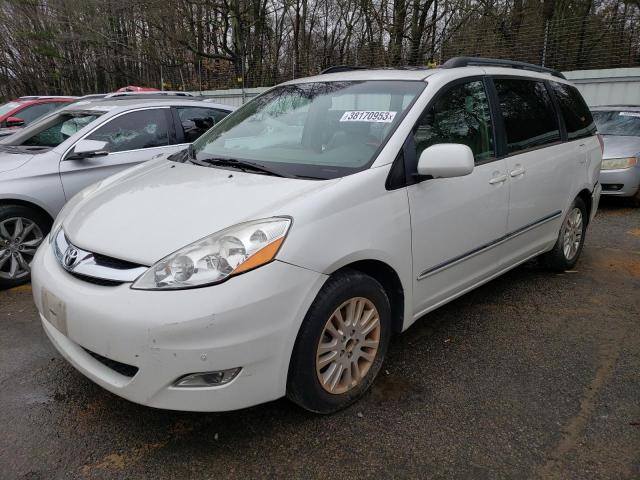 TOYOTA SIENNA XLE