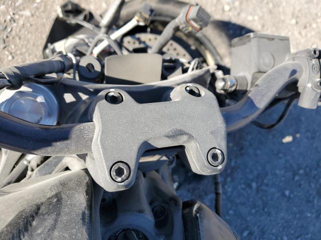 2015 DUCATI MONSTER 82 - ZDM1RBTS9FB009042