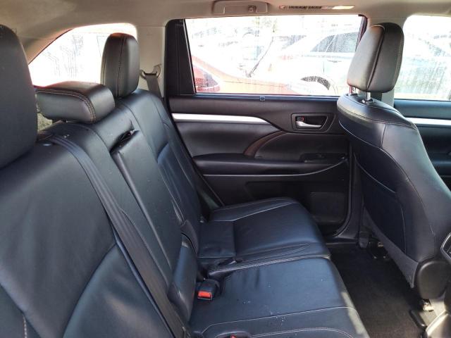 2018 TOYOTA HIGHLANDER 5TDJZRFH7JS826855