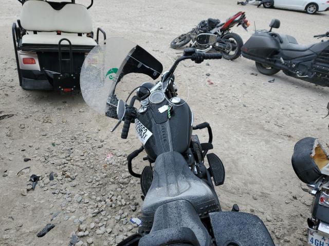 2018 HARLEY-DAVIDSON FLHCS HERI 1HD1YBK13JC084327
